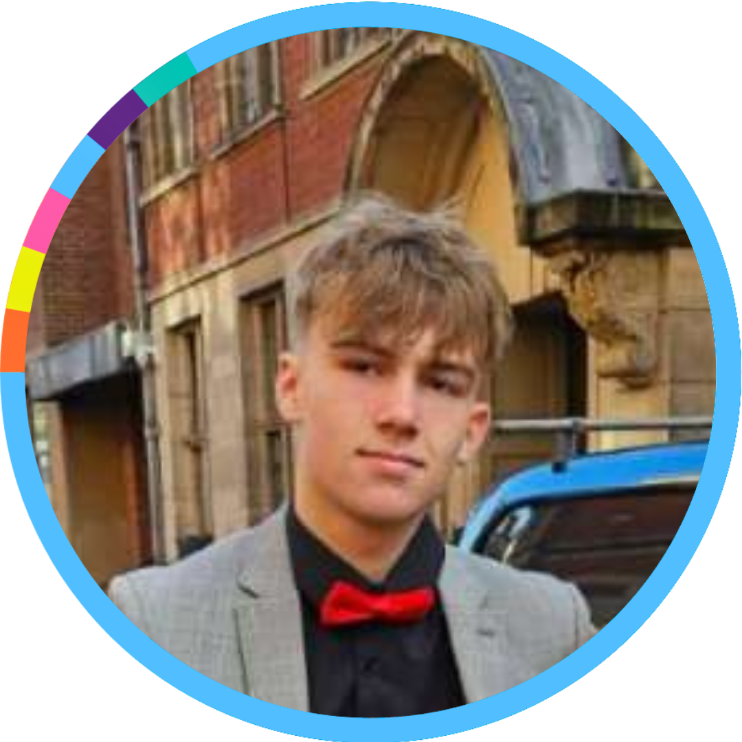 Levi bio photo